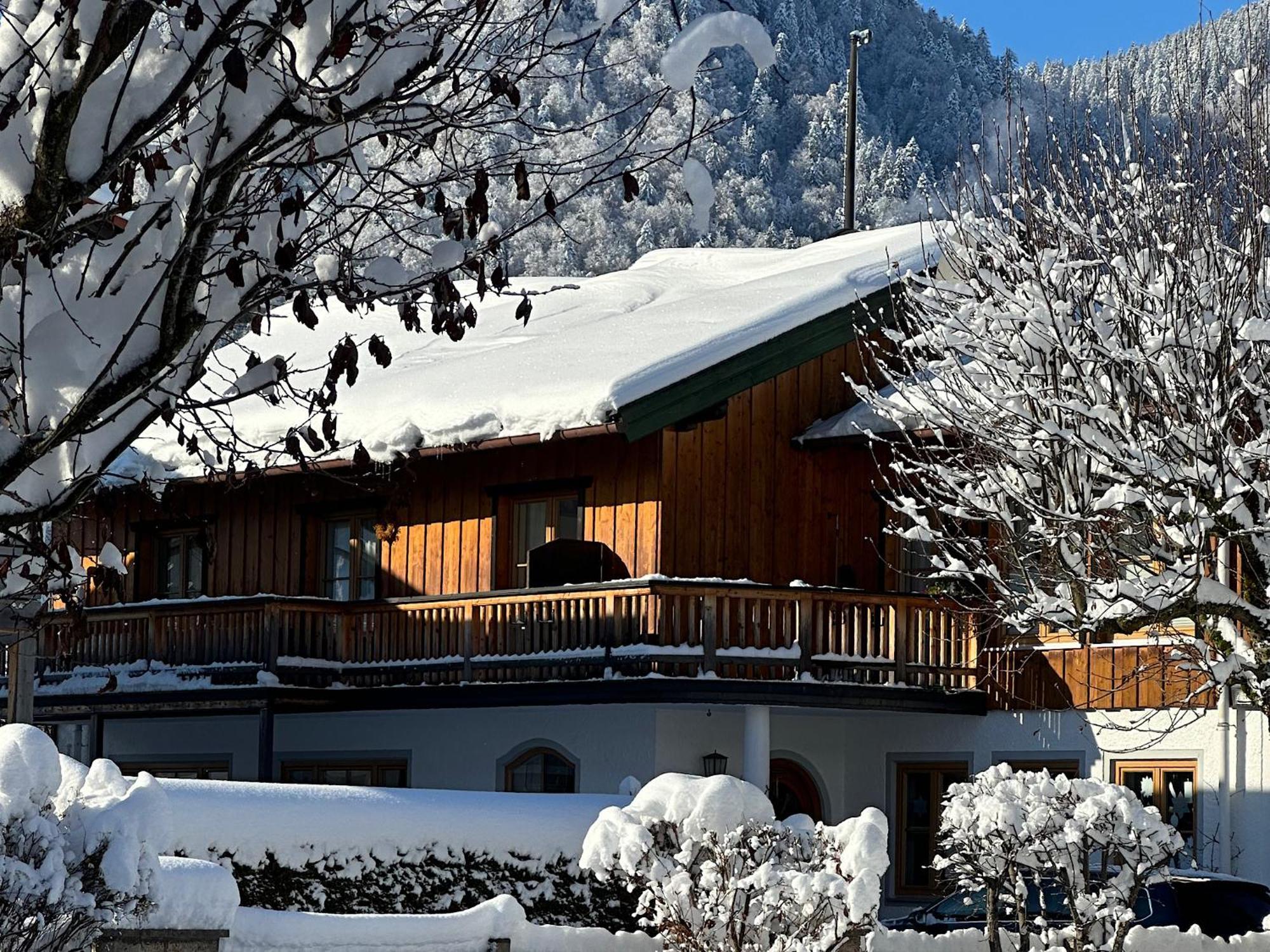 Ferienwohnung Eisenberger Inkl. Chiemgaukarte โรพอลดิง ภายนอก รูปภาพ
